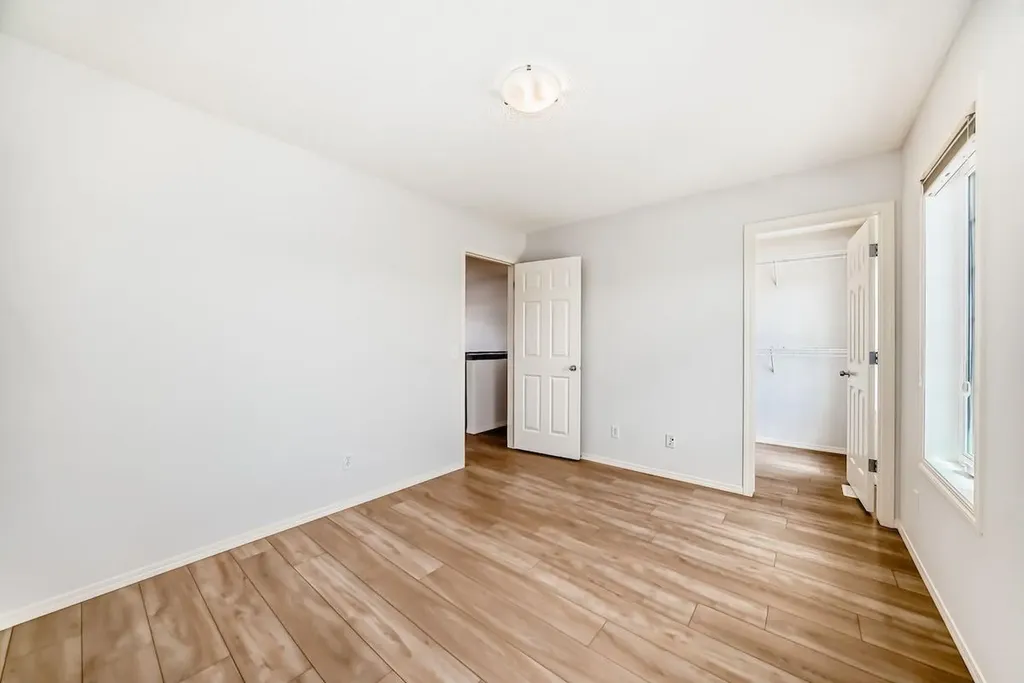 137 Eversyde Boulevard SW Calgary AB T2Y 0B3