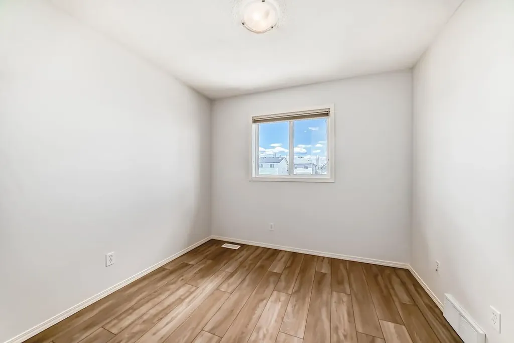 137 Eversyde Boulevard SW Calgary AB T2Y 0B3