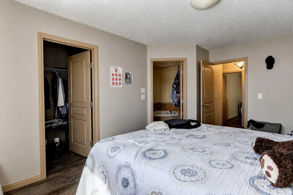 9506 91 Street Grande Prairie AB T8X 1V3