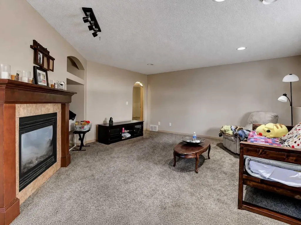 9506 91 Street Grande Prairie AB T8X 1V3