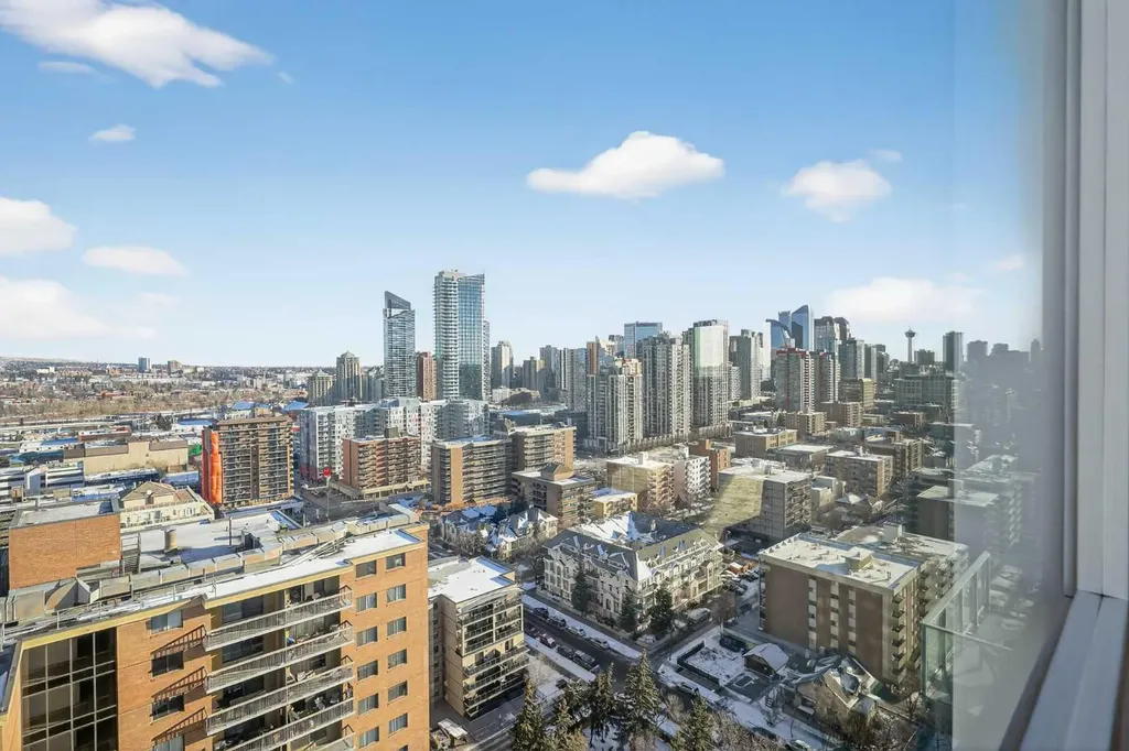 1319 14 Avenue SW Calgary AB T3C 0W3