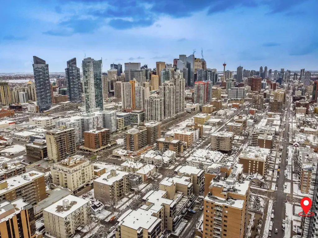 1319 14 Avenue SW Calgary AB T3C 0W3