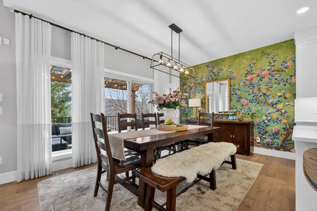 105 Westpoint Way SW Calgary AB T3H 2A5