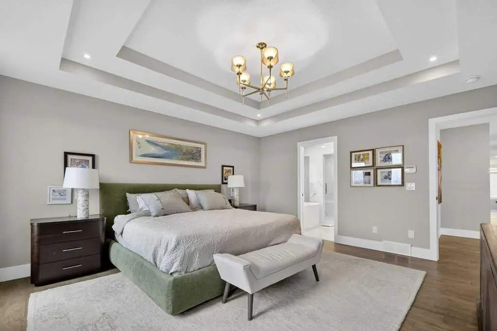 105 Westpoint Way SW Calgary AB T3H 2A5