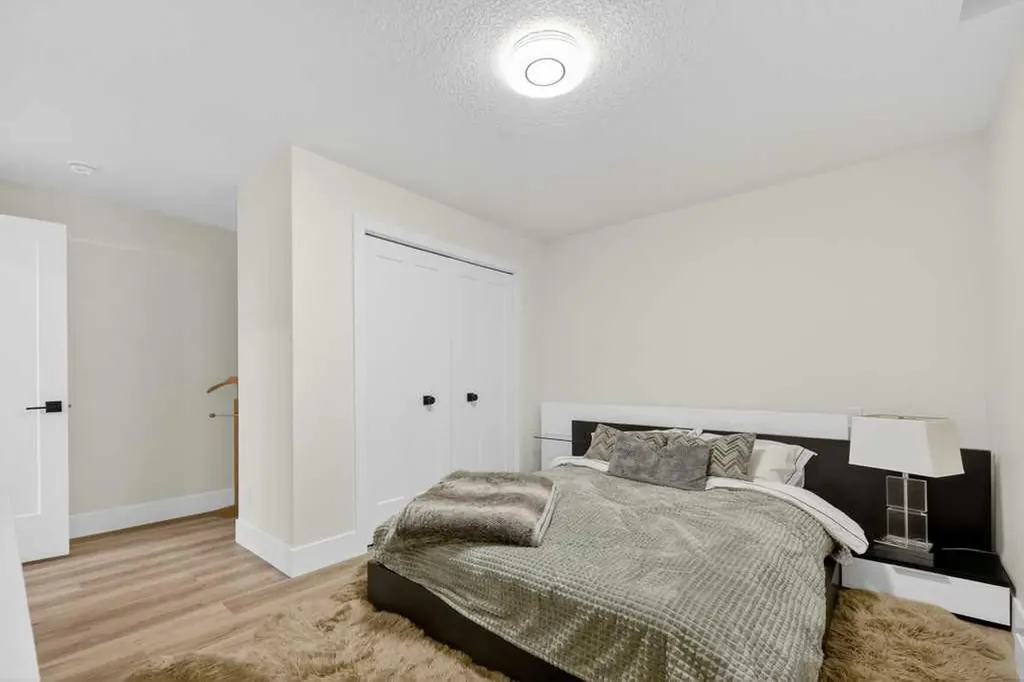 105 Westpoint Way SW Calgary AB T3H 2A5