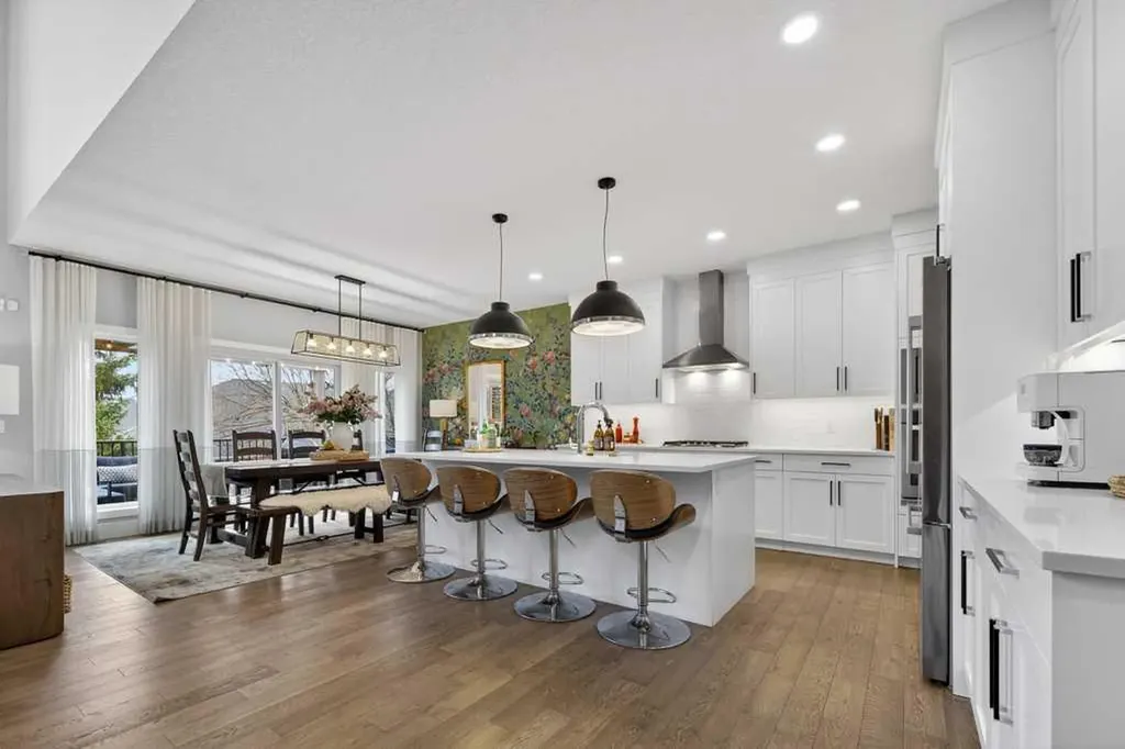 105 Westpoint Way SW Calgary AB T3H 2A5