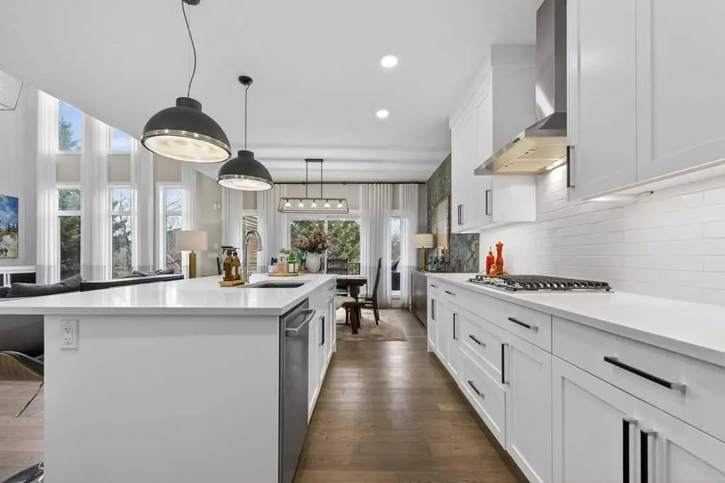 105 Westpoint Way SW Calgary AB T3H 2A5