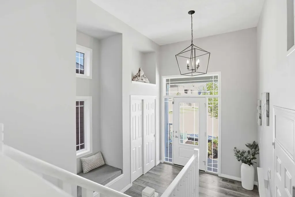 25 Yorkville Green SW Calgary AB T2X4J8