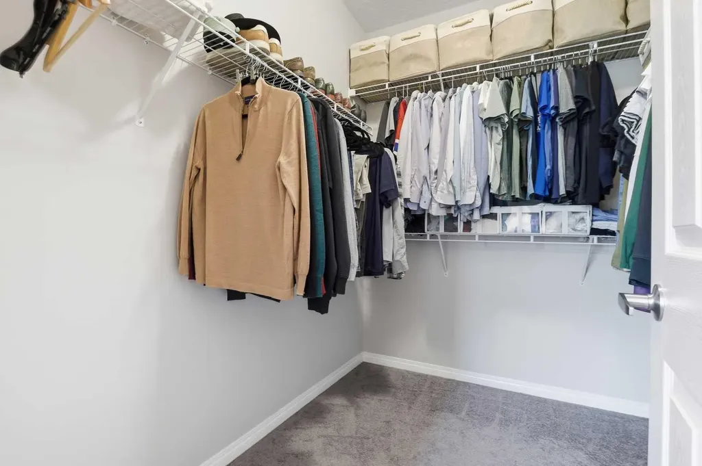 25 Yorkville Green SW Calgary AB T2X4J8