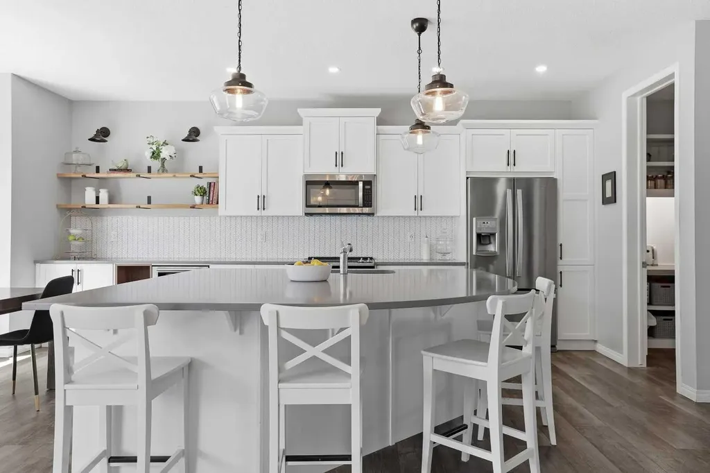 25 Yorkville Green SW Calgary AB T2X4J8