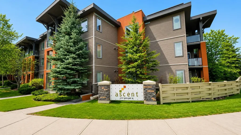 2727 28 Avenue SE Calgary AB T2B 0L4