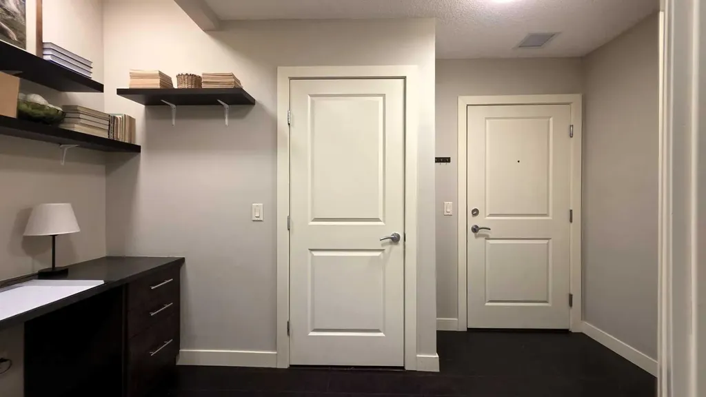 2727 28 Avenue Calgary AB T2B 0L4