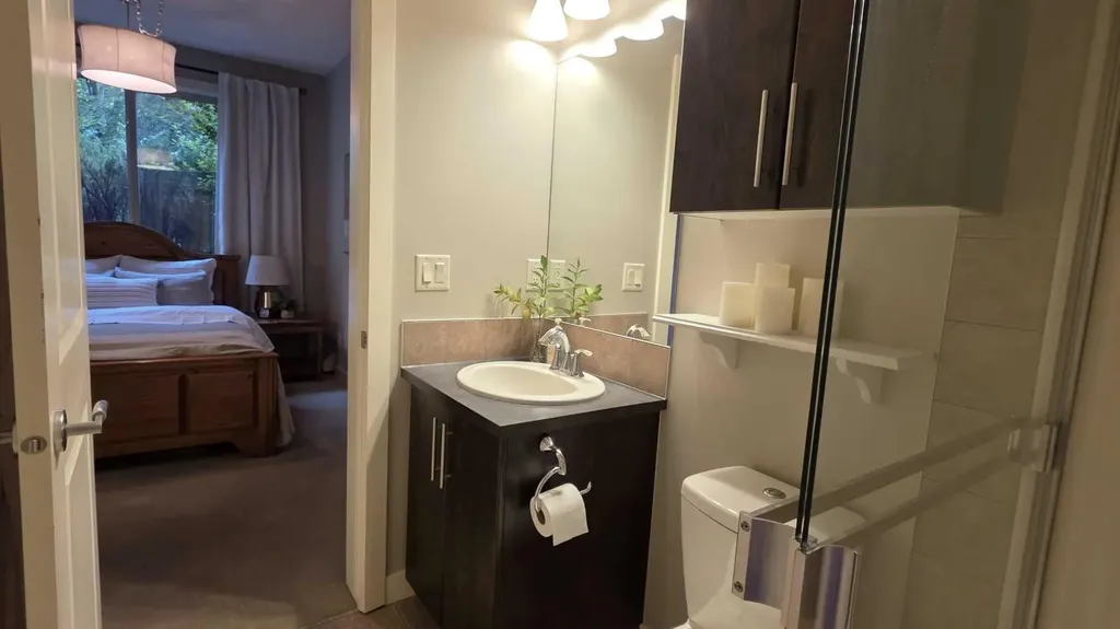 2727 28 Avenue Calgary AB T2B 0L4