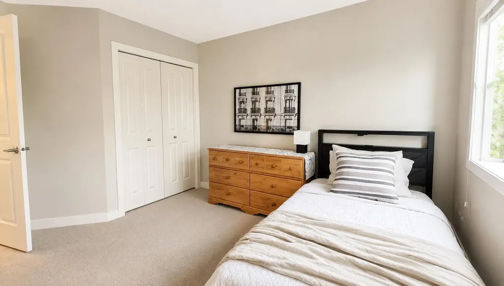 2727 28 Avenue SE Calgary AB T2B 0L4