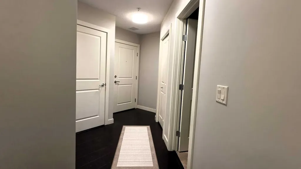 2727 28 Avenue Calgary AB T2B 0L4