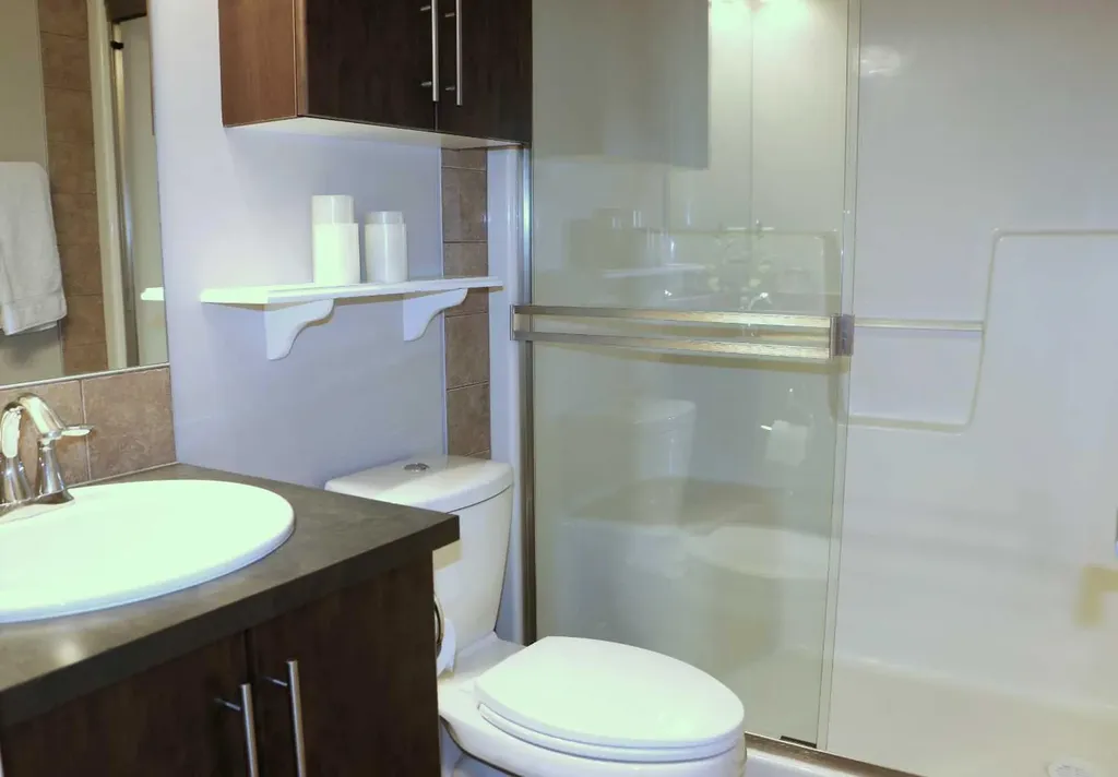 2727 28 Avenue SE Calgary AB T2B 0L4