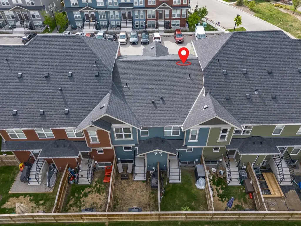 348 Cranbrook Square SE Calgary AB T3M3K8