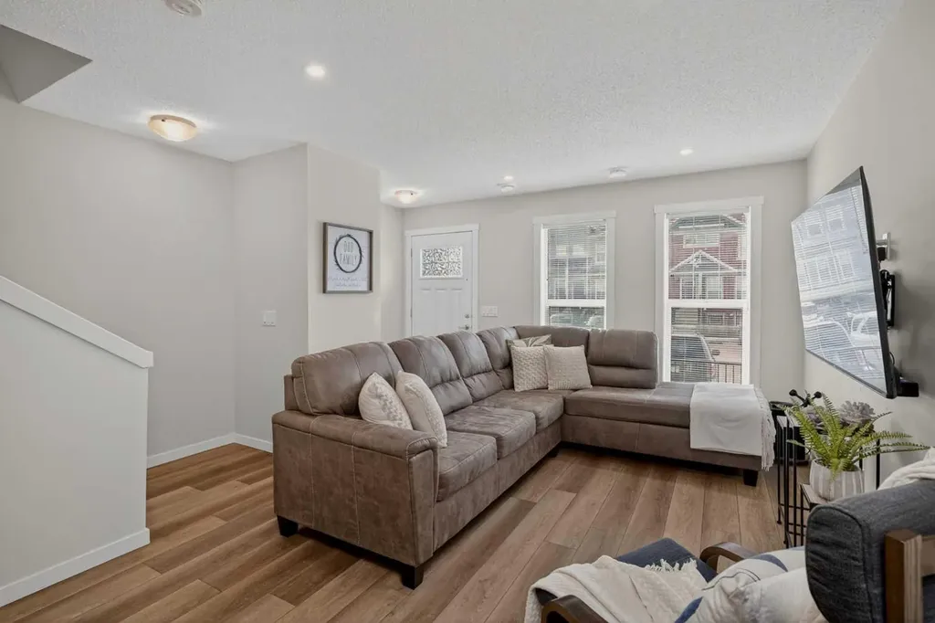 348 Cranbrook Square SE Calgary AB T3M3K8