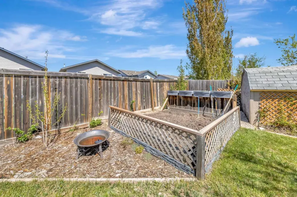 4814 16 Street Lloydminster SK S9V 0V6