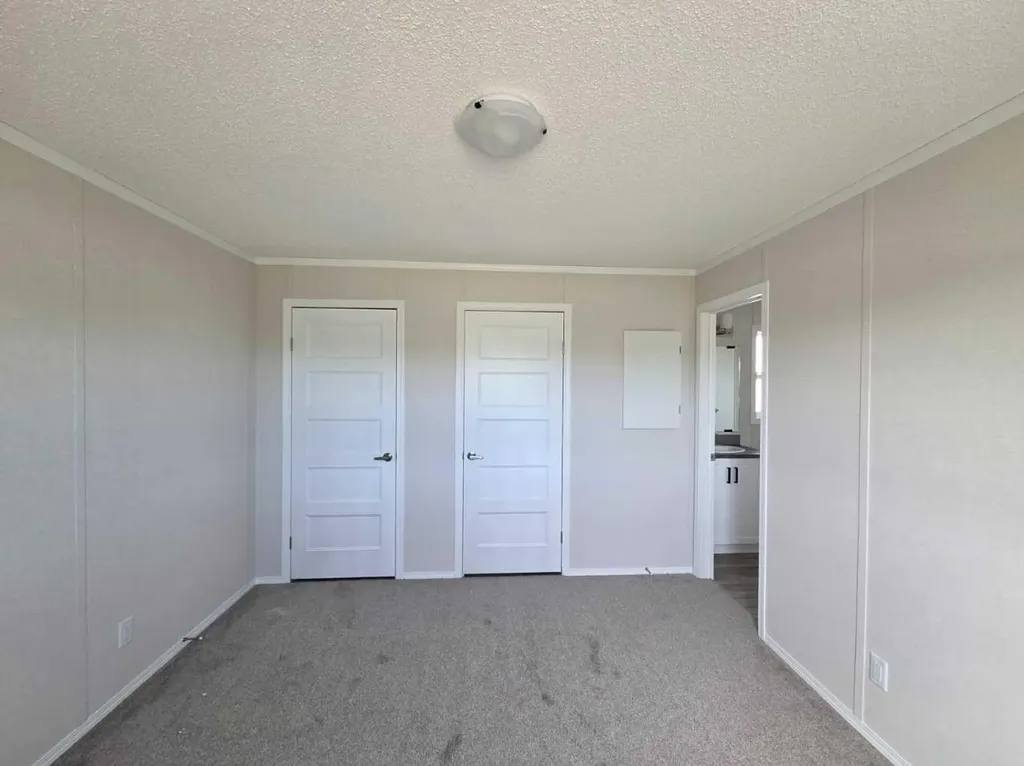 625 3 Avenue Hays AB T0K 1B0