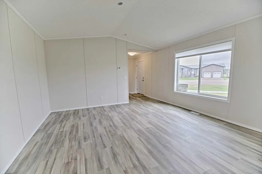 625 3 Avenue Hays AB T0K 1B0