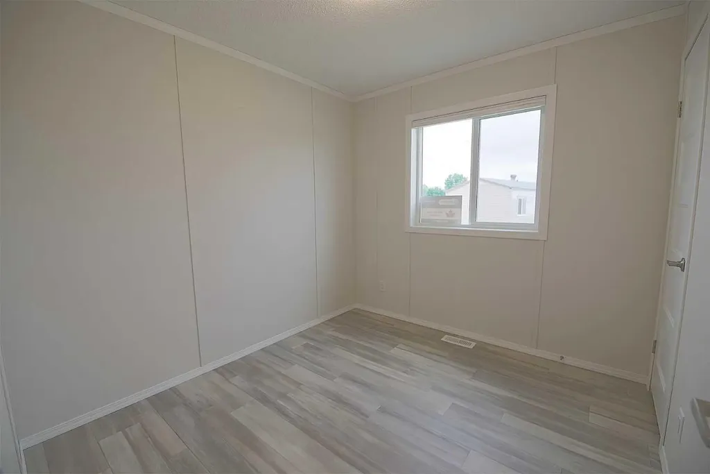 625 3 Avenue Hays AB T0K 1B0
