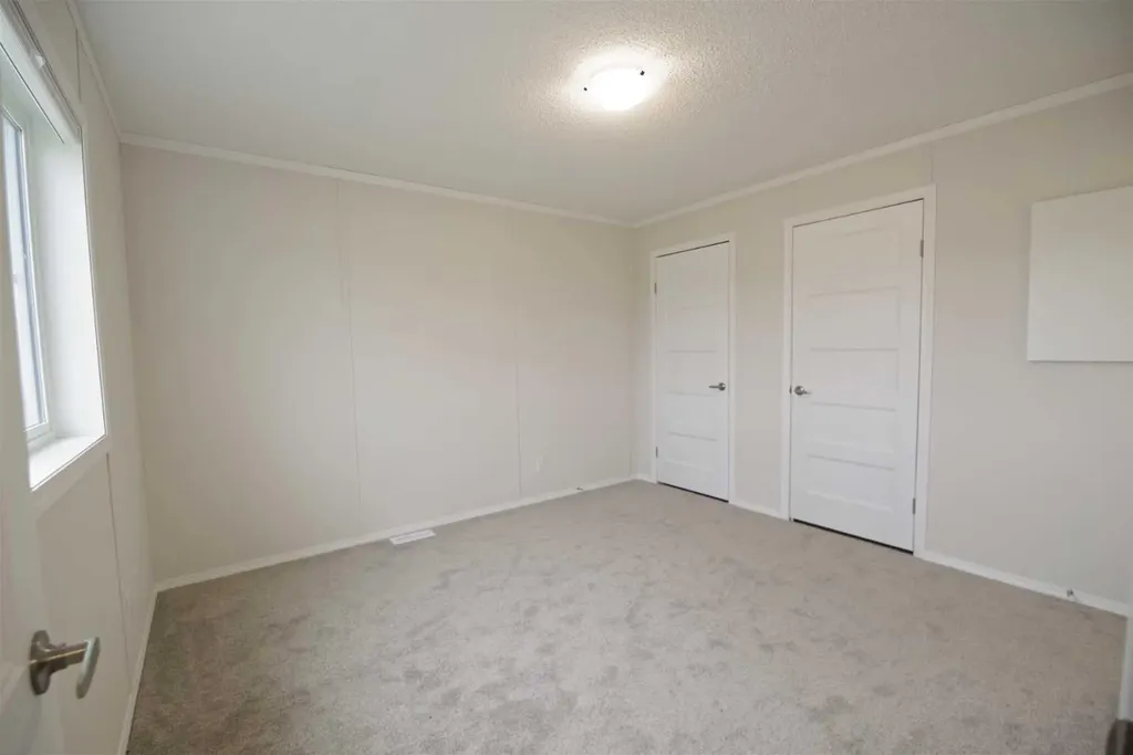 625 3 Avenue Hays AB T0K 1B0