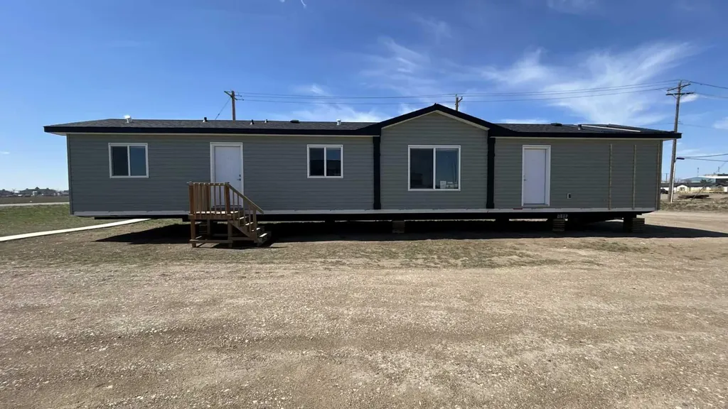 625 3 Avenue Hays AB T0K 1B0