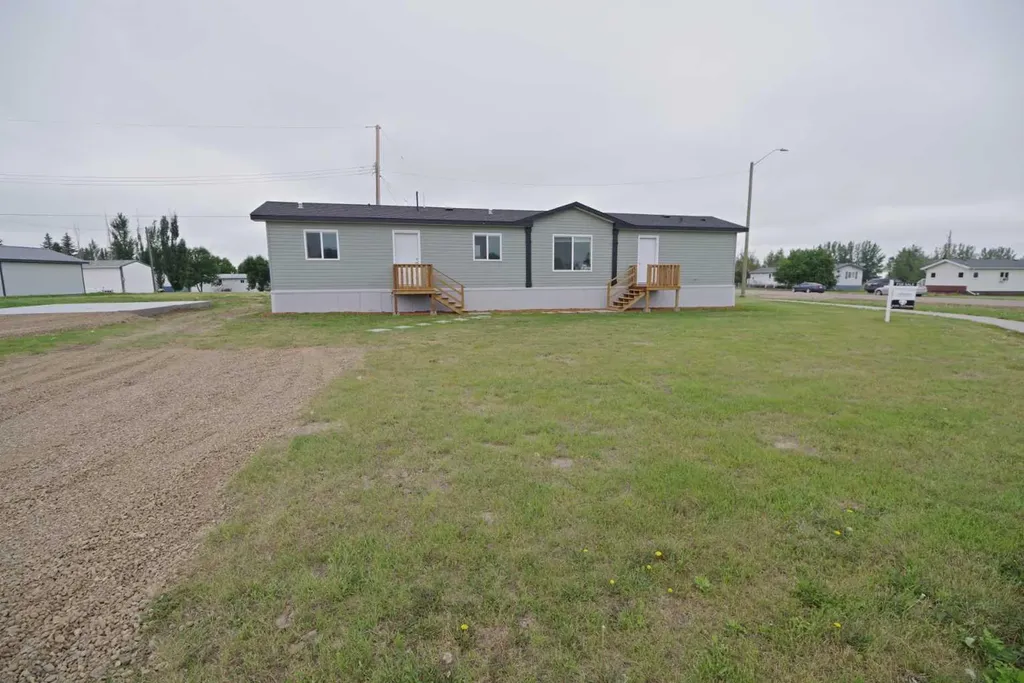 625 3 Avenue Hays AB T0K 1B0