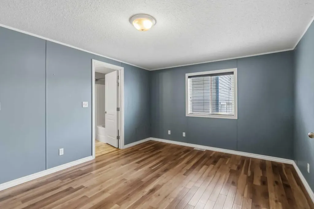 192 Mitchell Drive Fort Mcmurray AB T9K 2P1