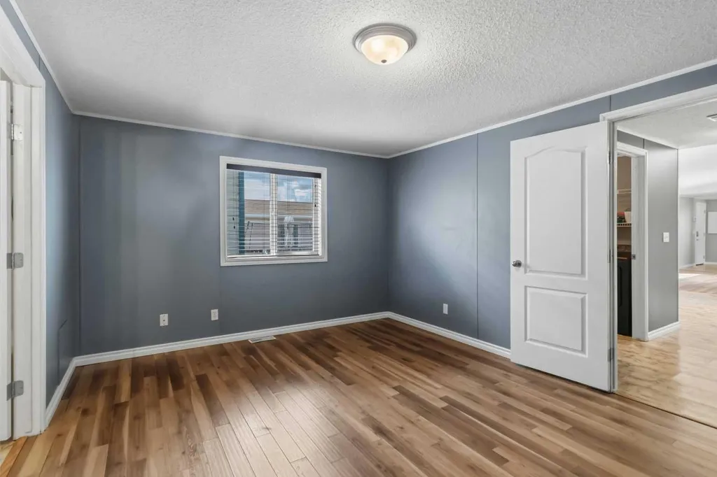192 Mitchell Drive Fort Mcmurray AB T9K 2P1