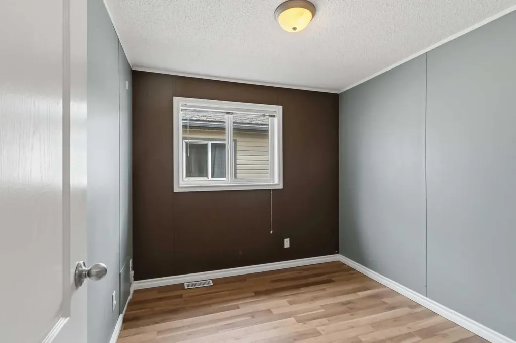 192 Mitchell Drive Fort Mcmurray AB T9K 2P1