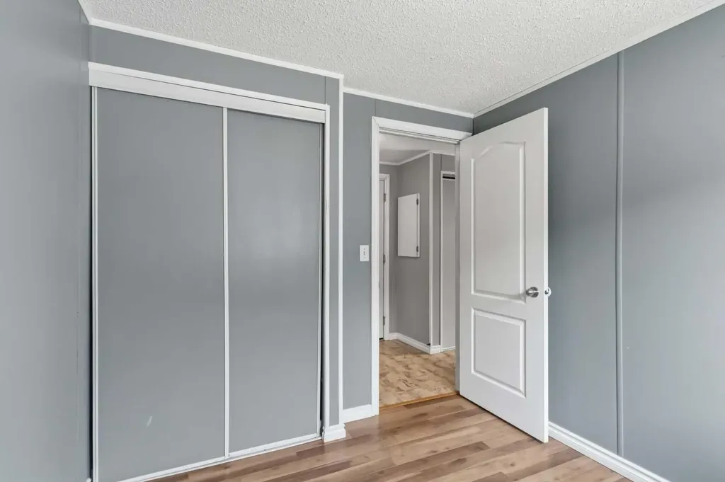192 Mitchell Drive Fort Mcmurray AB T9K 2P1