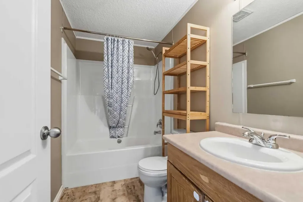 192 Mitchell Drive Fort Mcmurray AB T9K 2P1