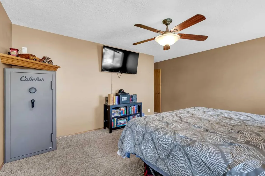 19 Madison Court Strathmore AB T1P 1M5