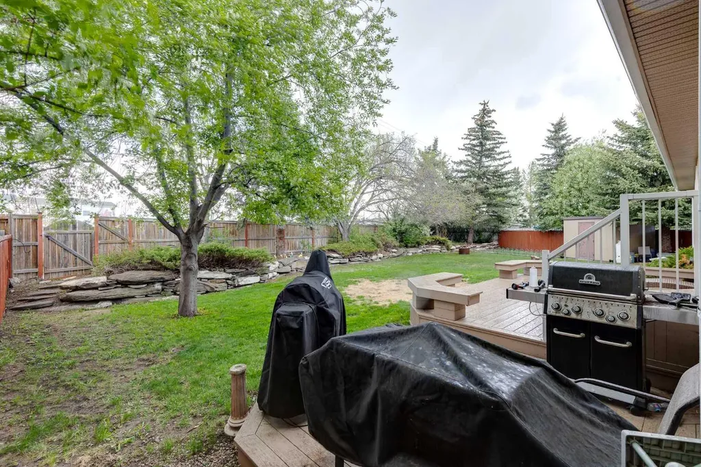 19 Madison Court Strathmore AB T1P 1M5
