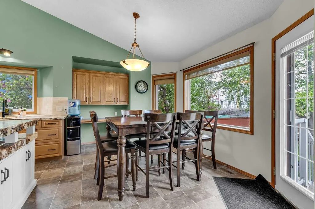 19 Madison Court Strathmore AB T1P 1M5