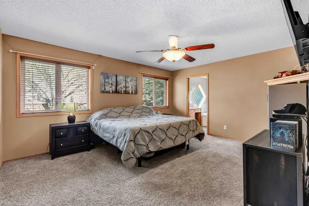 19 Madison Court Strathmore AB T1P 1M5