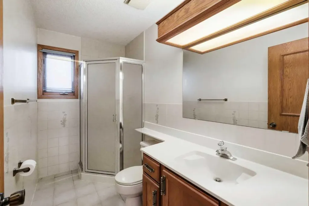 108 Santana Court NW Calgary AB T3K 3B1