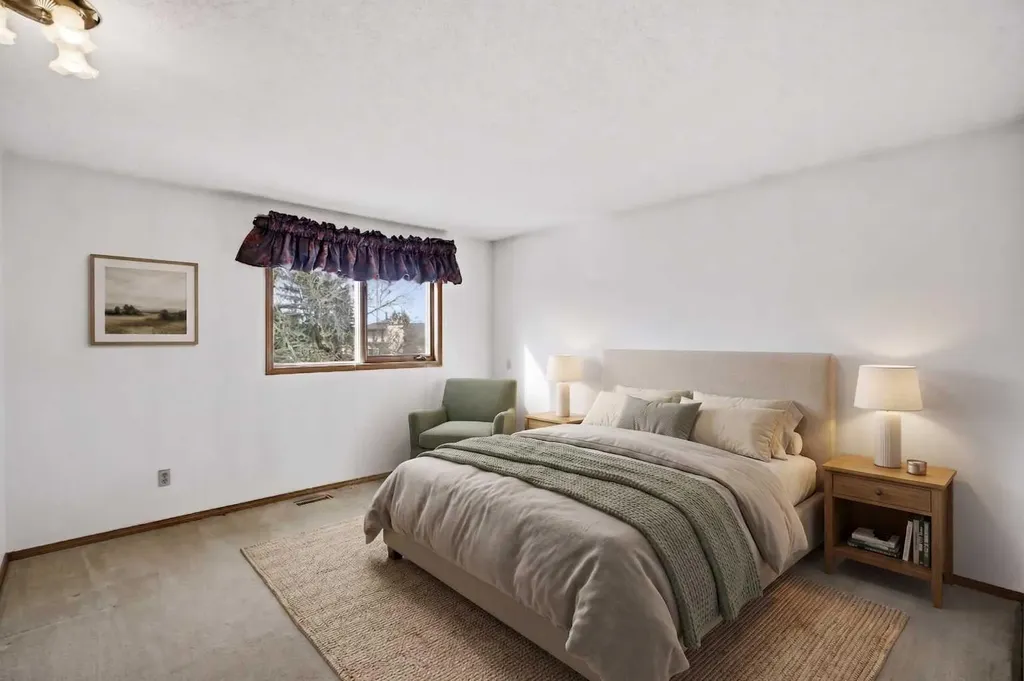 108 Santana Court NW Calgary AB T3K 3B1