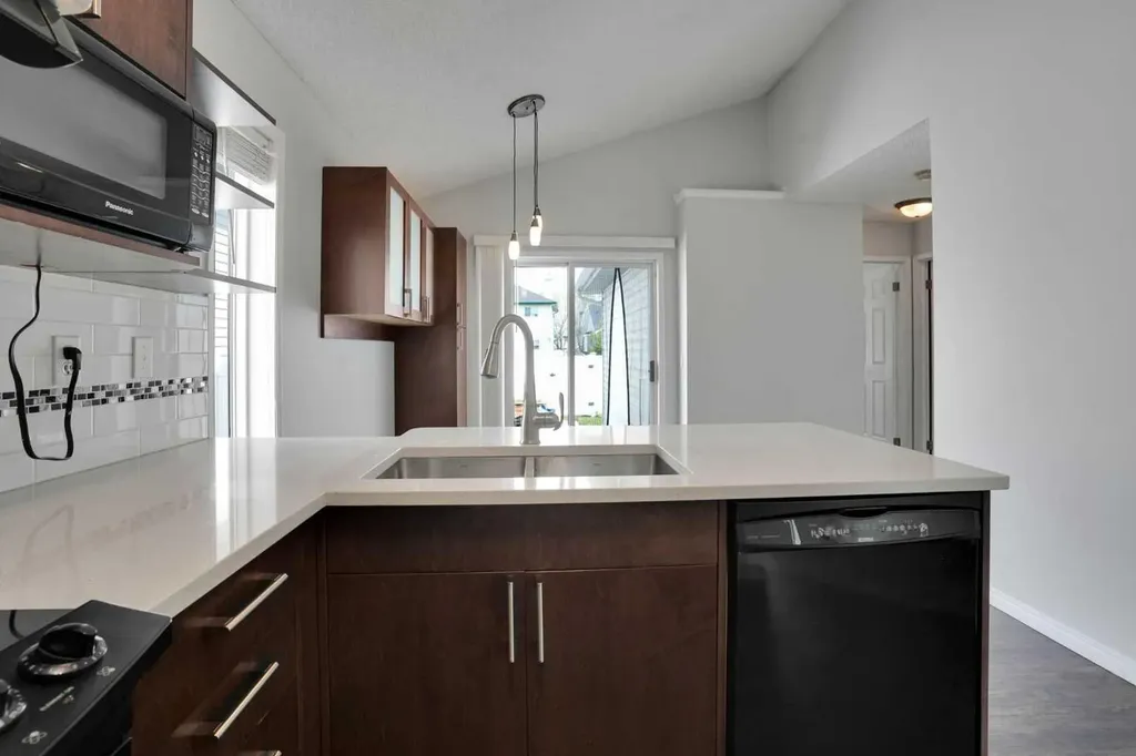 42 Harvest Rose Circle NE Calgary AB T3K 4M5