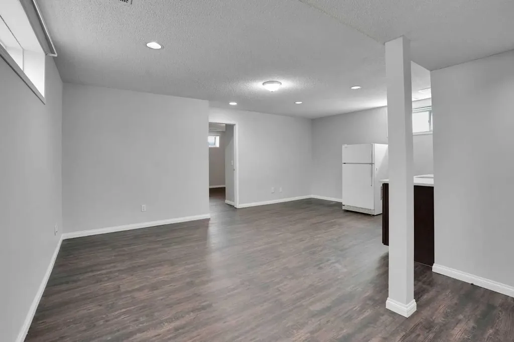 42 Harvest Rose Circle NE Calgary AB T3K 4M5