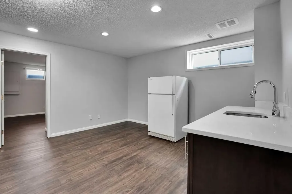 42 Harvest Rose Circle NE Calgary AB T3K 4M5