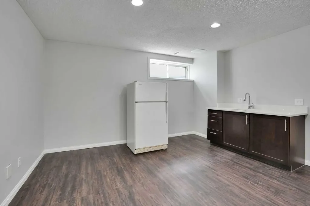 42 Harvest Rose Circle NE Calgary AB T3K 4M5