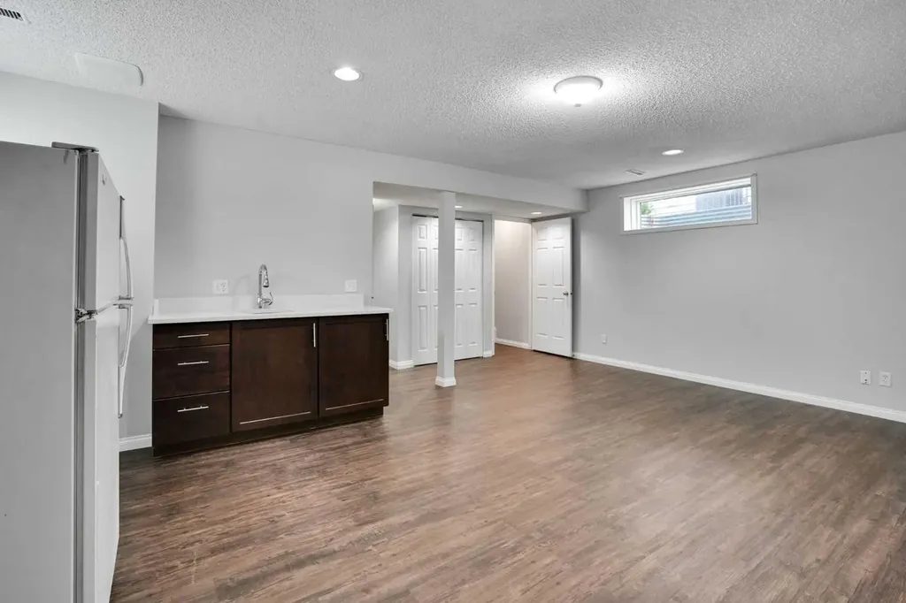 42 Harvest Rose Circle NE Calgary AB T3K 4M5