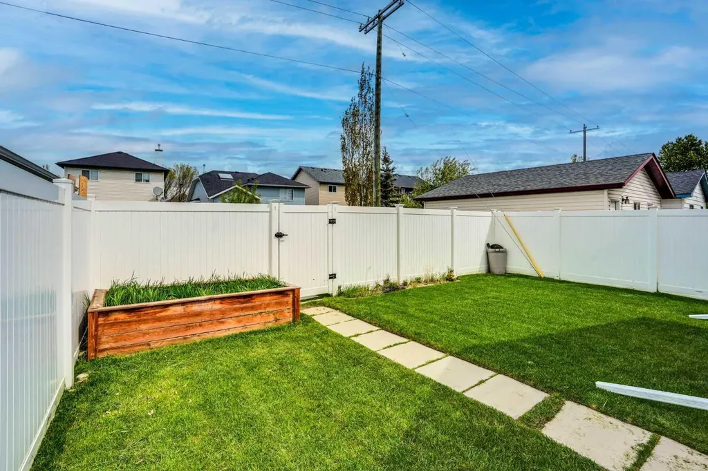 42 Harvest Rose Circle NE Calgary AB T3K 4M5