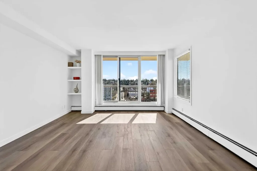 1107 15 Avenue SW Calgary AB T2R0S8