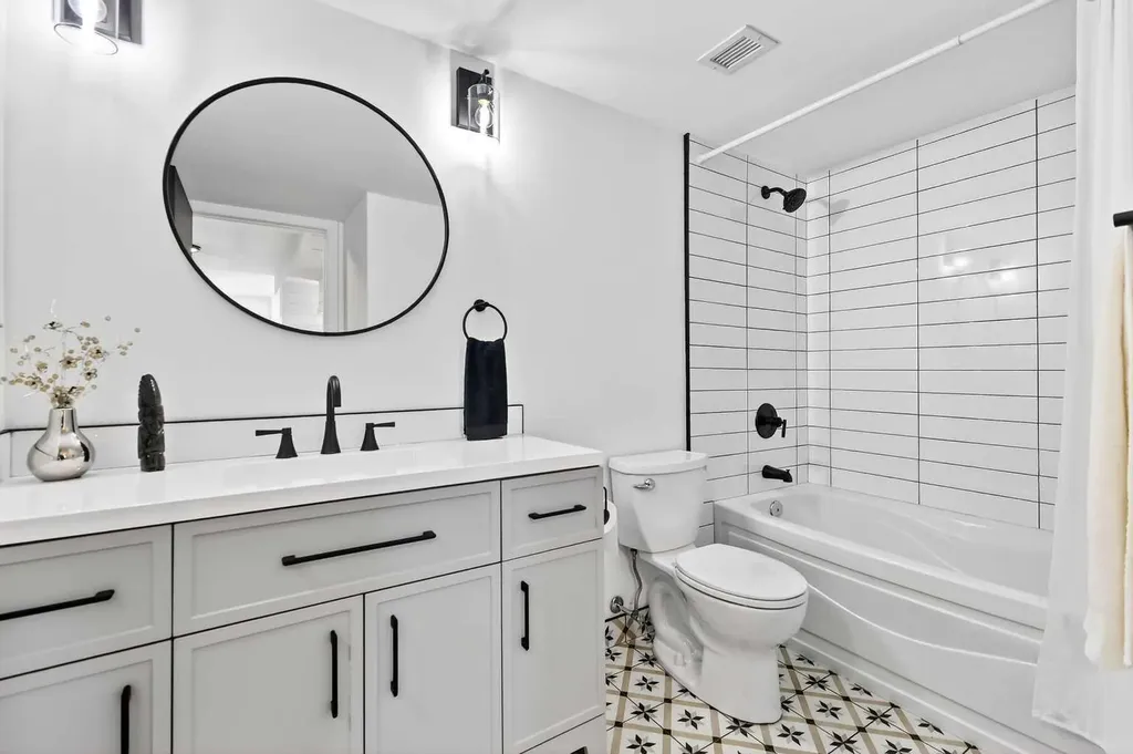 1107 15 Avenue SW Calgary AB T2R0S8