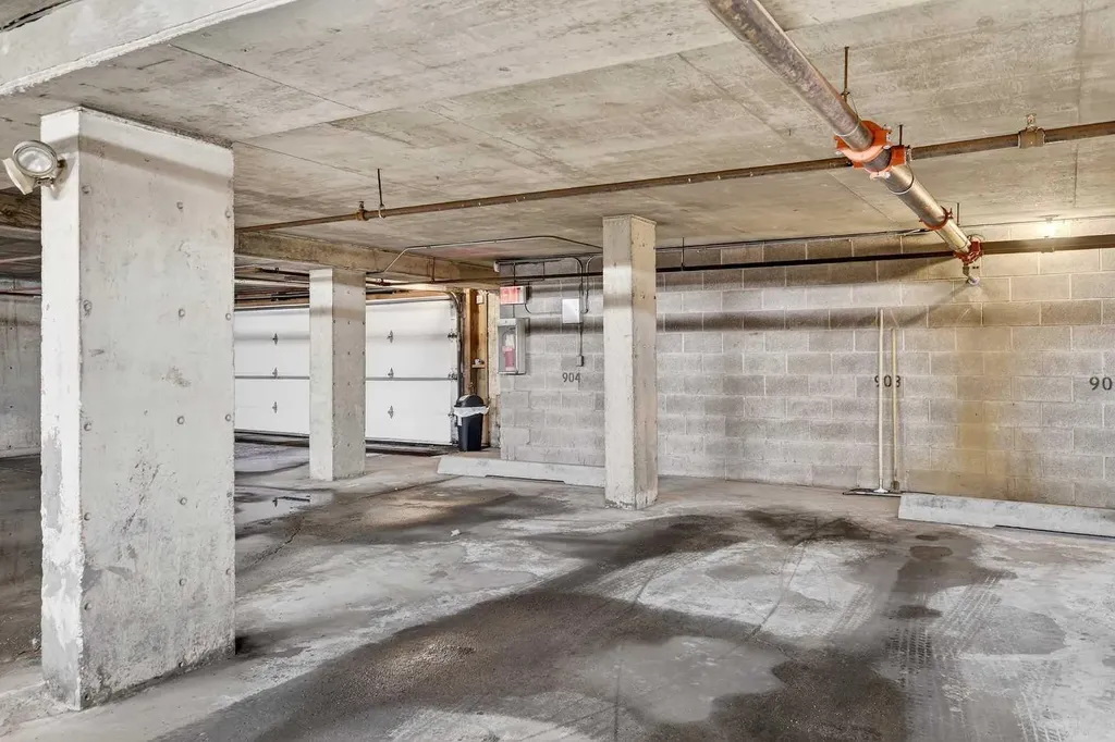 1107 15 Avenue SW Calgary AB T2R0S8
