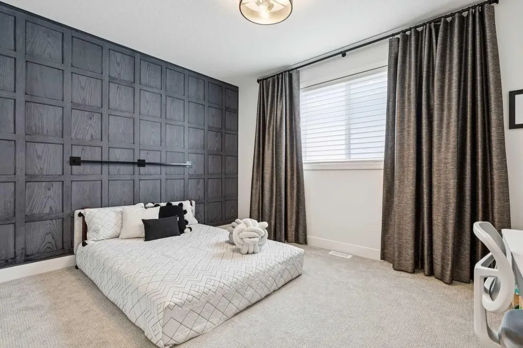 22 Mahogany Cove SE Calgary AB T3M 2S5